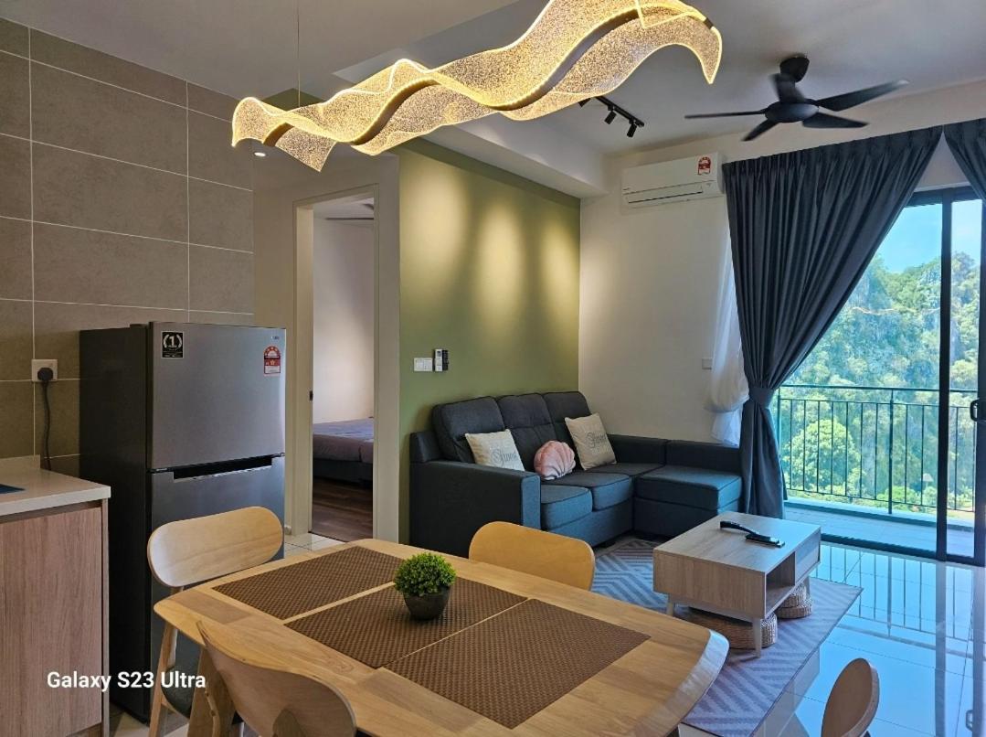 Sunway Onsen Hotspring Suite: Theme Park View For 8 *